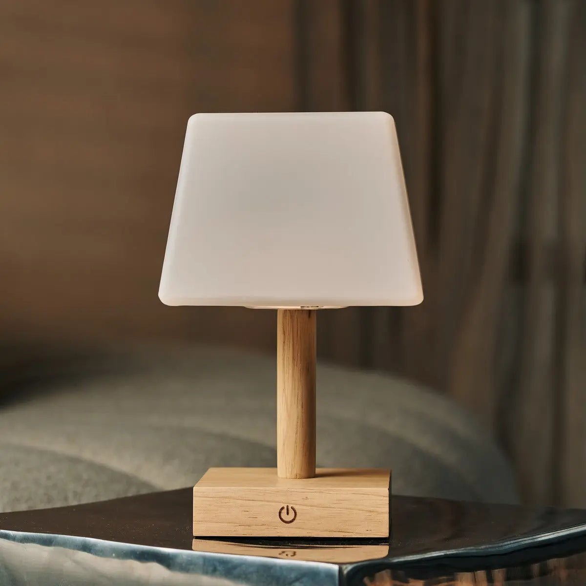 Tommy Lichtbruine Houten Tafellamp | 3 lichtmodi, elegant en duurzaam