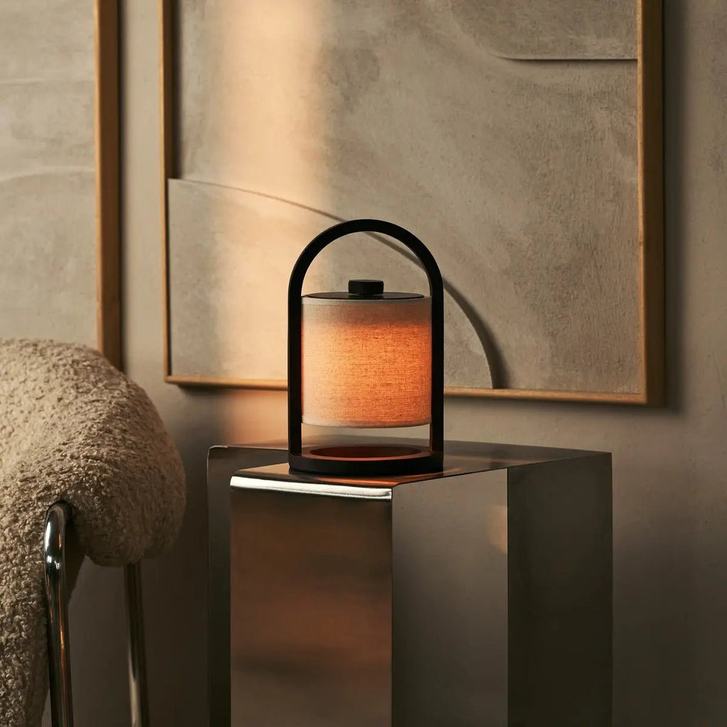 Rivier Donkerbruin Houten Oplaadbare Lamp | Linnenmix, veelzijdig en tot 100 uur batterijduur