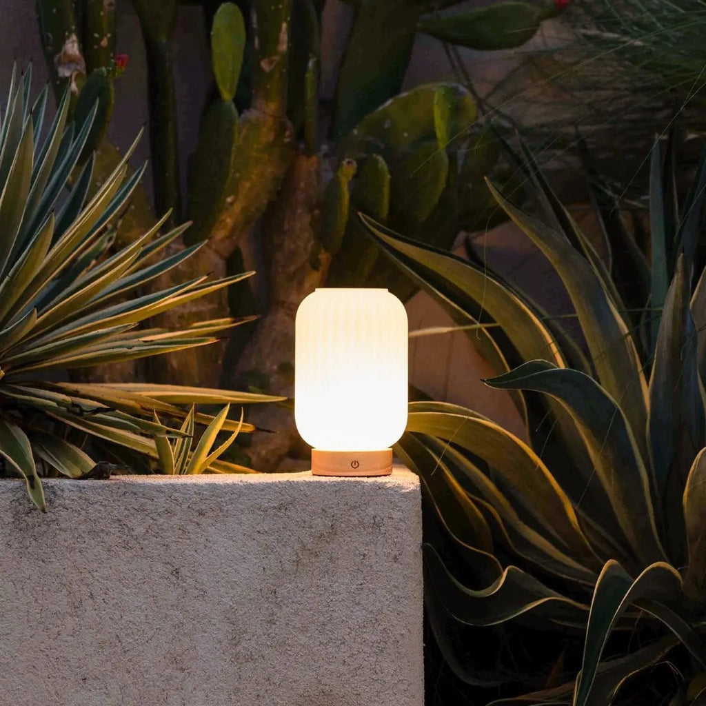 Lilly Lichtbruine Unieke Oplaadbare Lamp | 3 lichtmodi, dimbaar en batterijduur van 100 uur