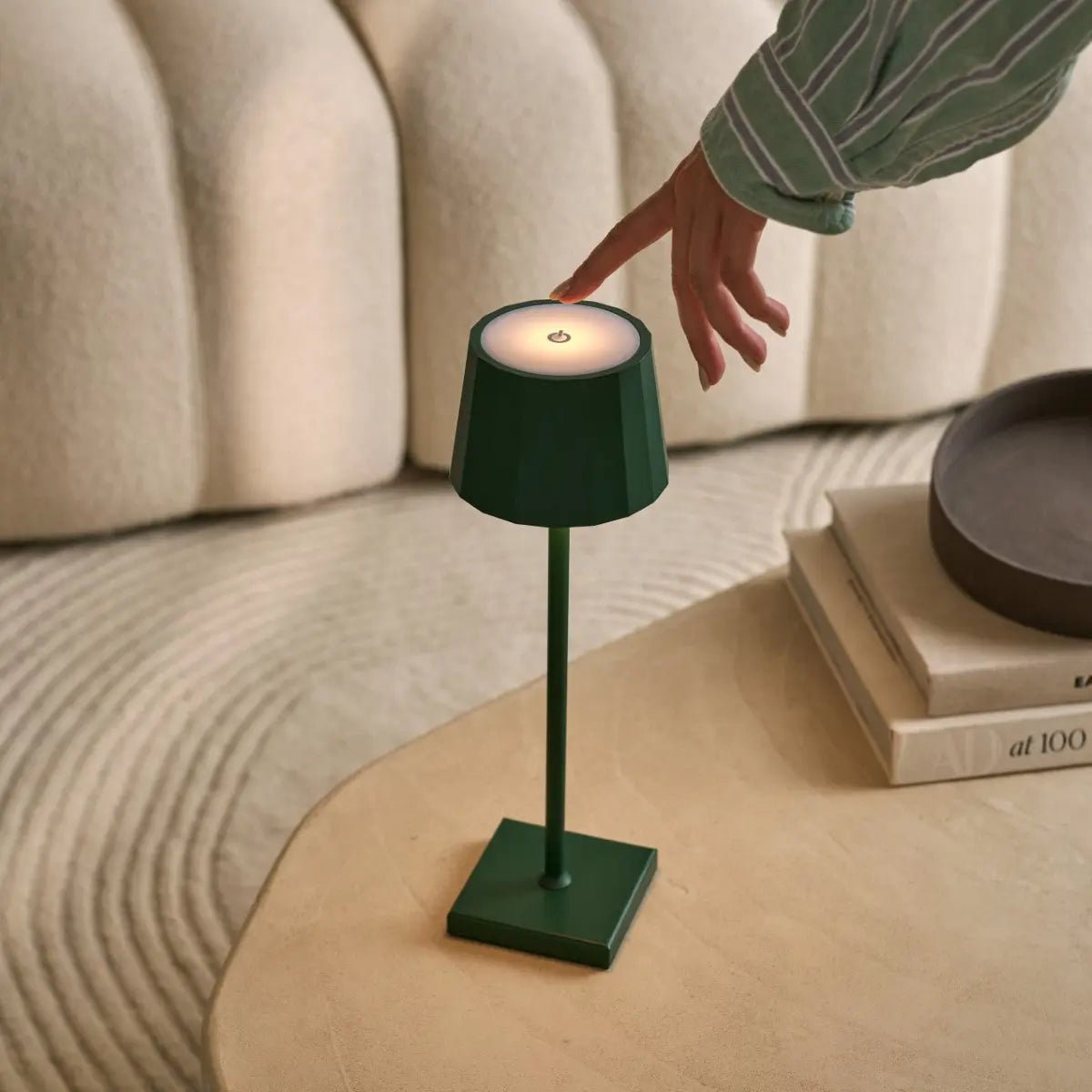 William Pine Green oplaadbare tafellamp | USB-C, dimbaar, batterijduur van 120 uur