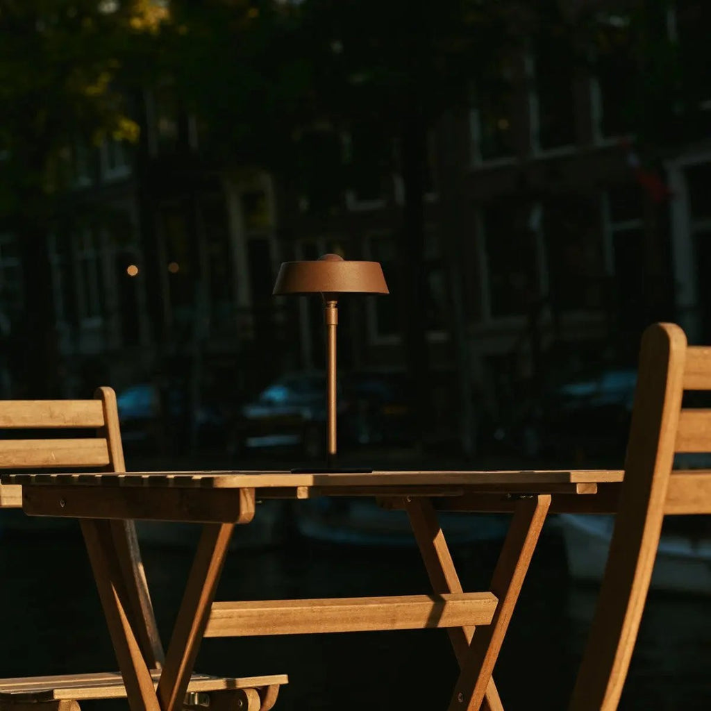 Luca Mokka Bruin USB Oplaadbare Lamp | Minimalistisch, speels & dimbaar
