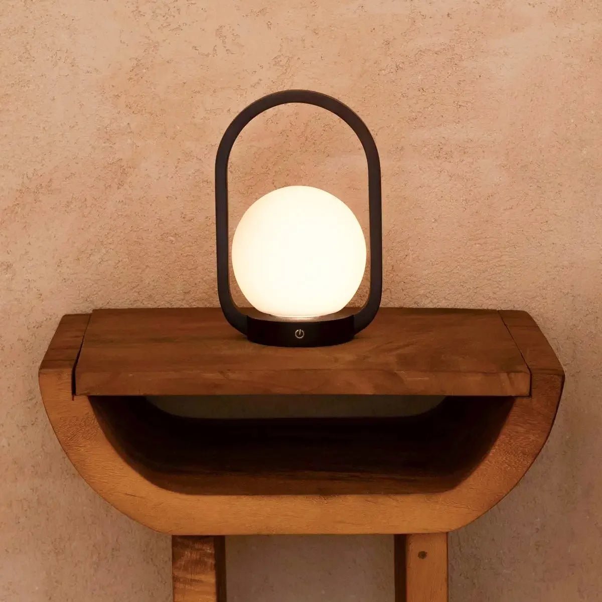 Skye Donkerbruine Houten Snoerloze Lamp | Oplaadbaar, dimbaar en 3 lichtmodi