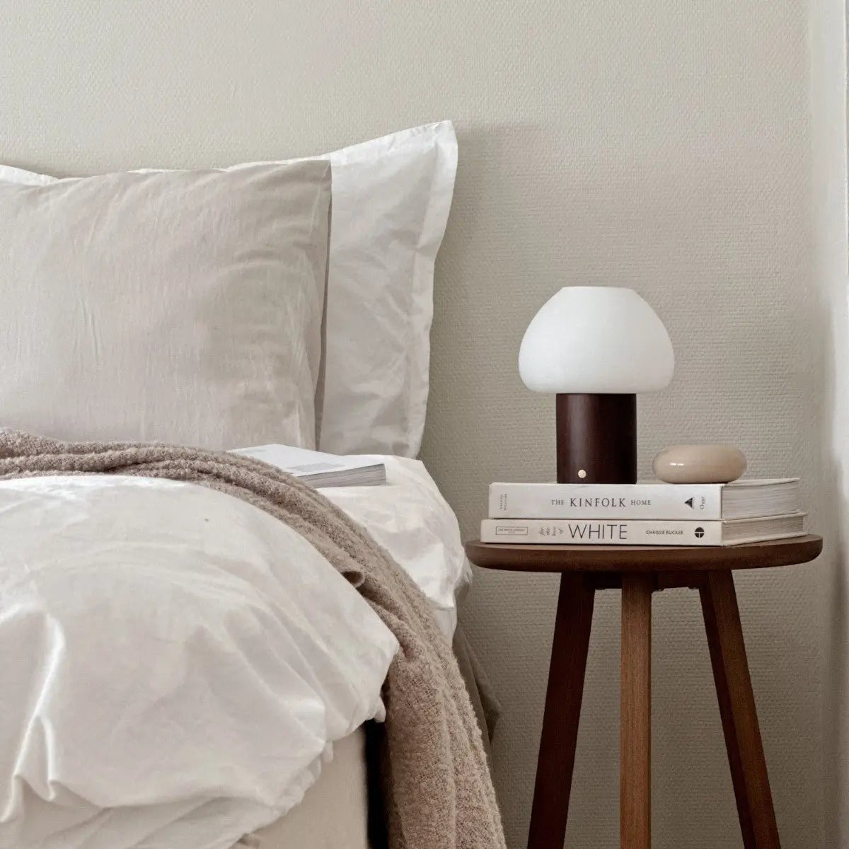 Fynn Donkerbruine Houten Lamp | Oplaadbaar, dimbaar en stijlvol
