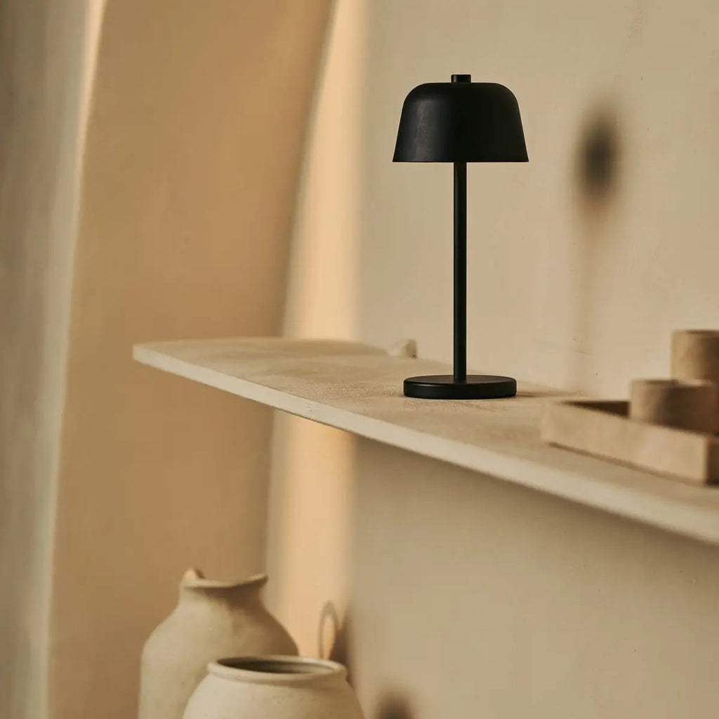 Anton Zwarte Oplaadbare Tafellamp | Stijlvolle en draadloze verlichting