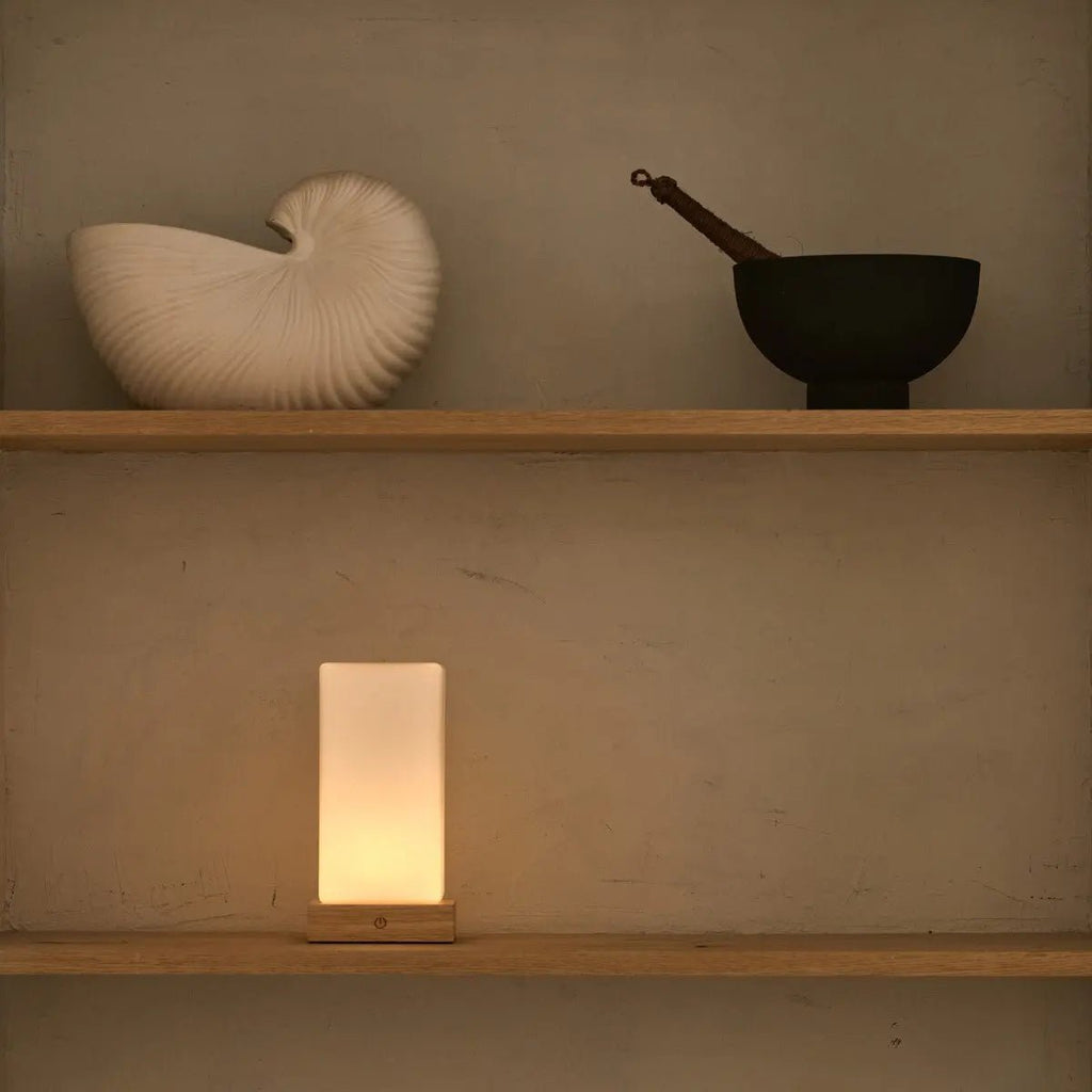 Zayn Lichtbruine Houten Oplaadbare Tafellamp | Dimbaar, glas en draadloos