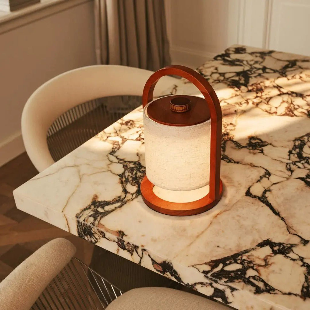 Rivierkastanjebruine houten oplaadbare lamp | Linnenmix, veelzijdig en tot 100 uur batterijduur