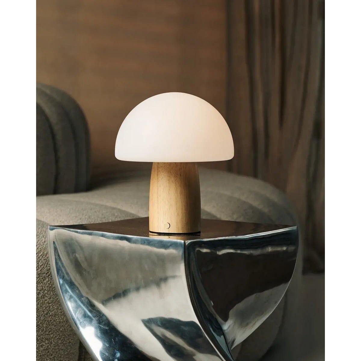Mia Lichtbruine Stijlvolle Draadloze Tafellamp | Elegant, dimbaar en functioneel