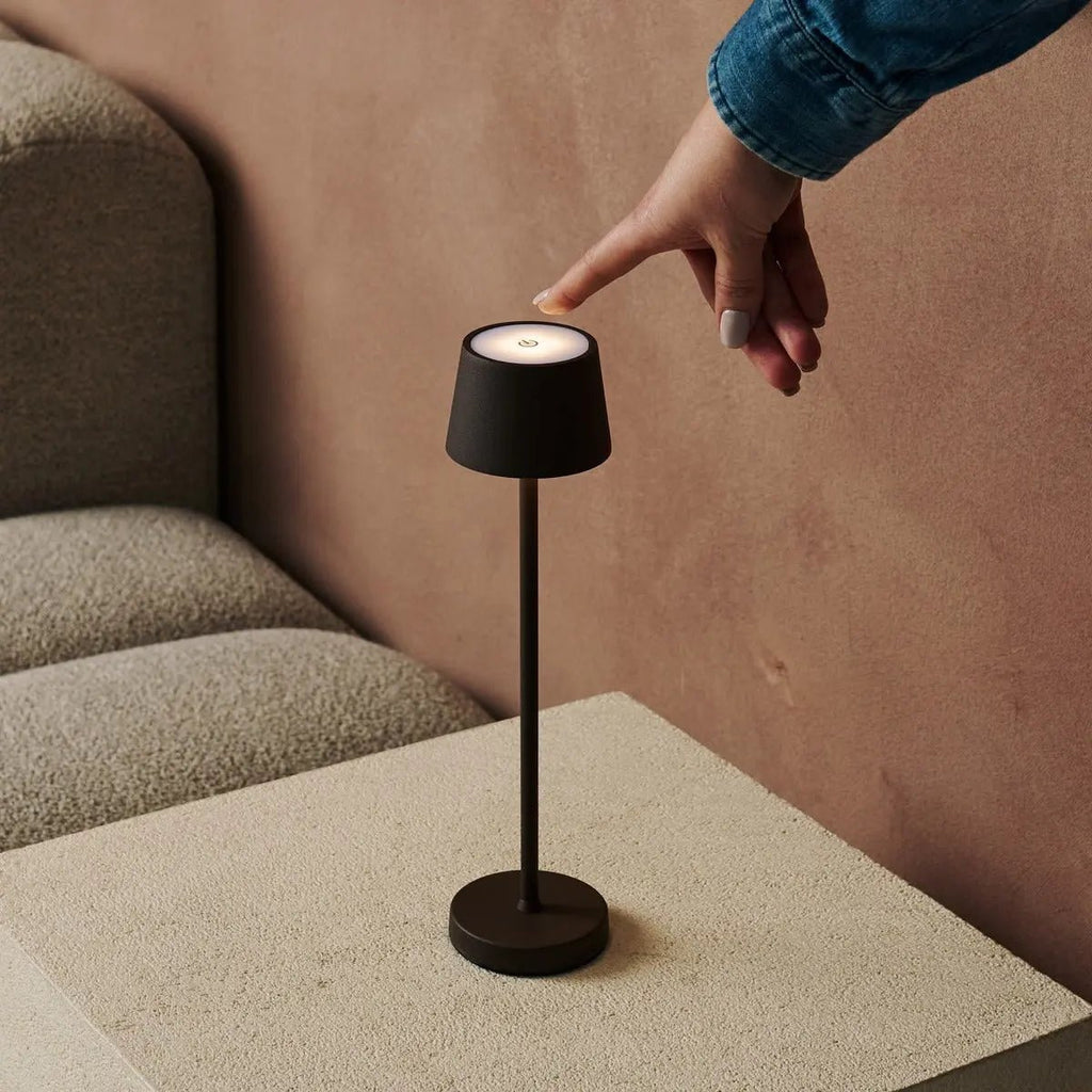 Vondel Mini Mokka Bruin Snoerloze Lamp | Dimbaar en perfect voor horeca