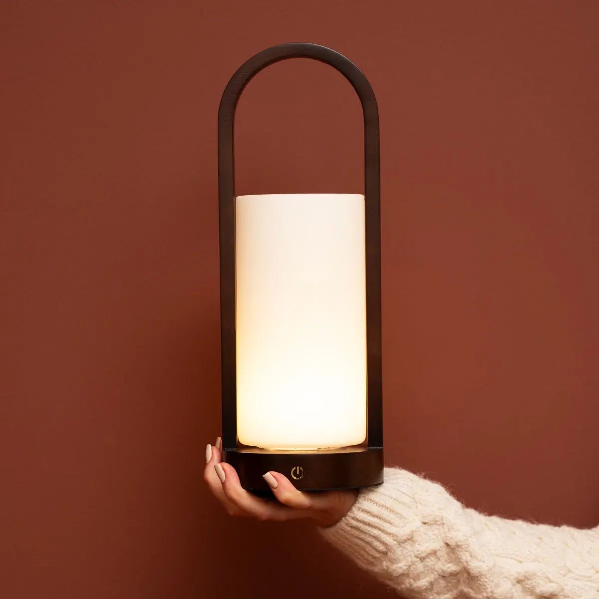 Evie Donkerbruine Oplaadbare Houten Tafellamp | Dimbaar, draadloos en 3 lichtmodi
