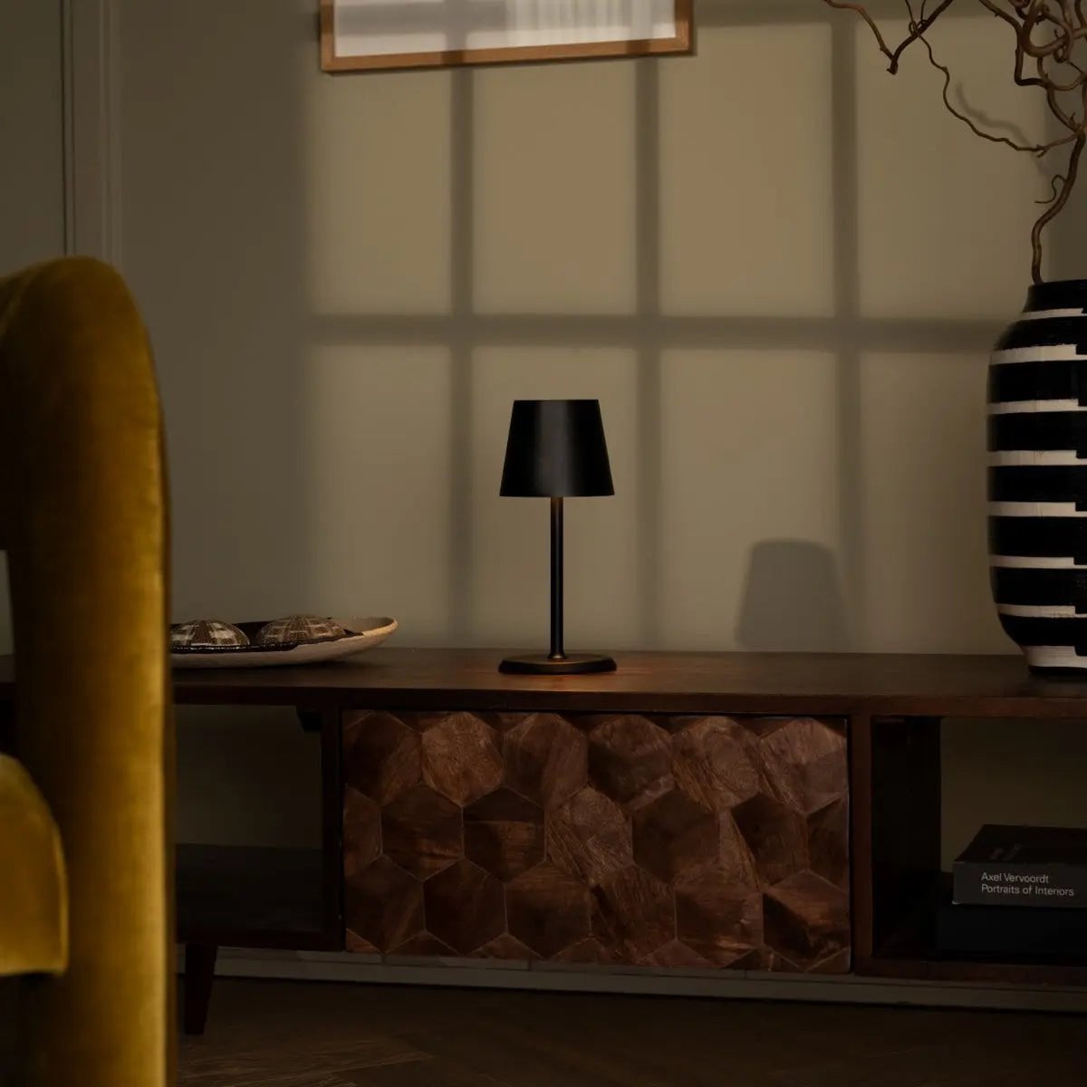 James Black Oplaadbare Tafellamp | Draadloos, dimbaar en elegant