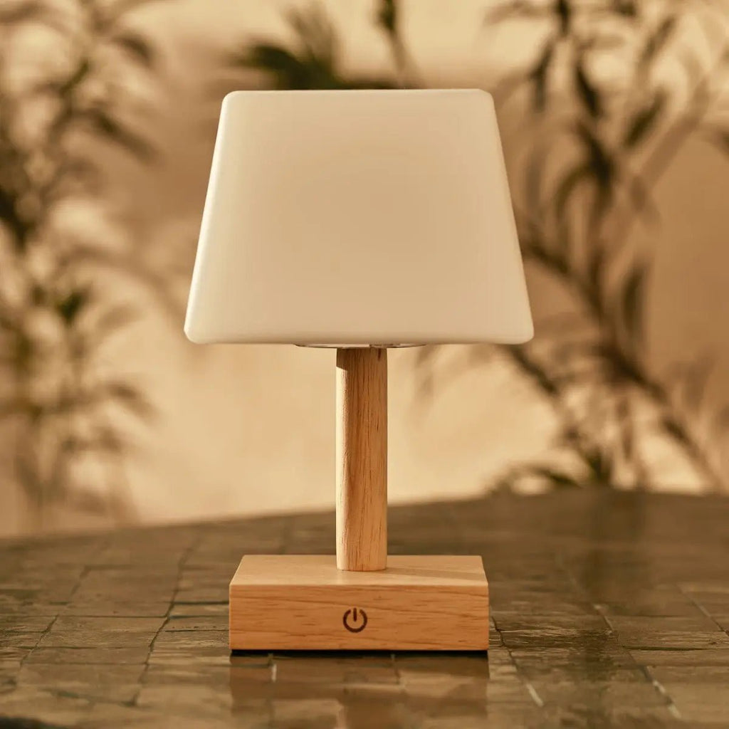 Tommy Lichtbruine Houten Tafellamp | 3 lichtmodi, elegant en duurzaam