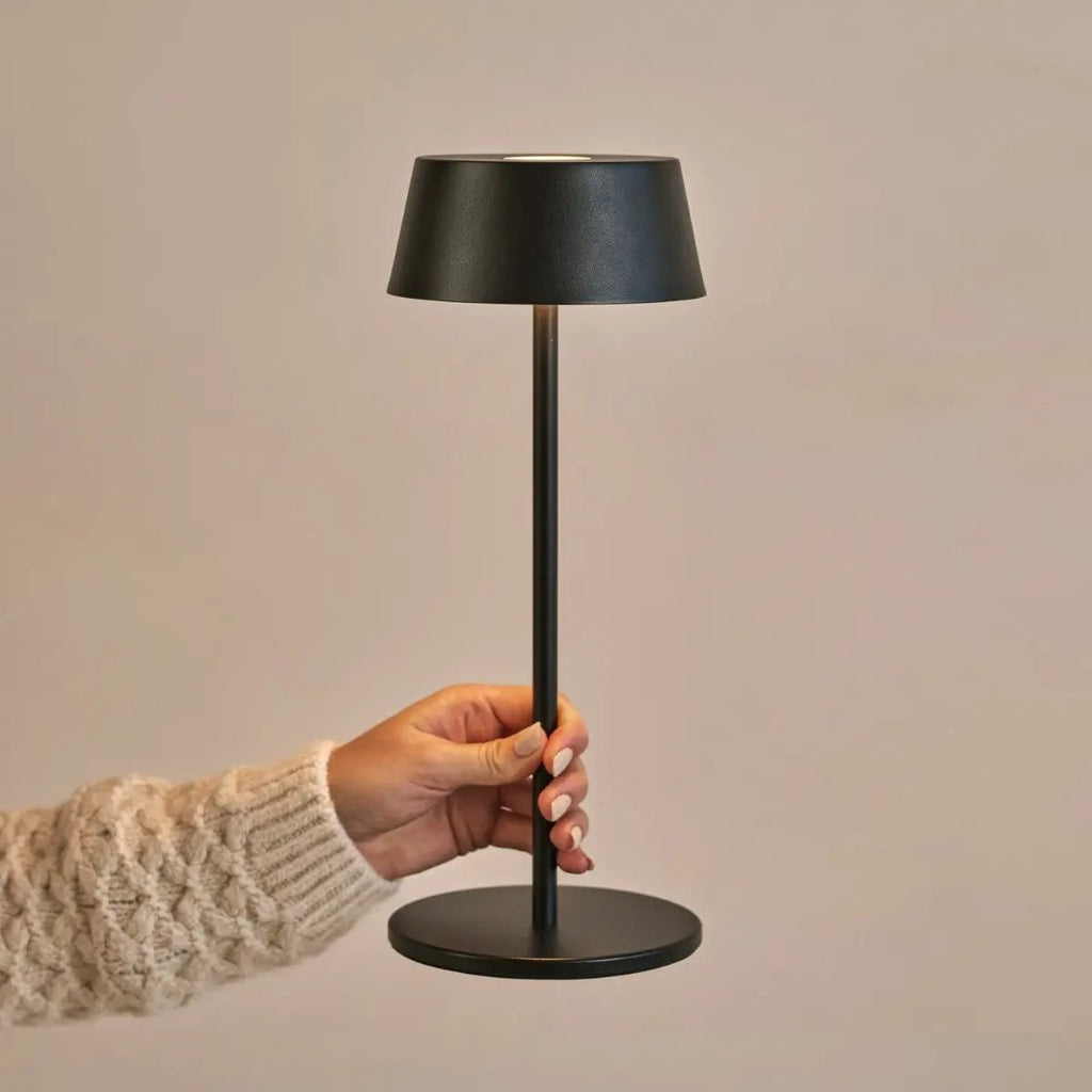 Hugo Midnight Zwart Oplaadbare Tafellamp | Dimbaar, stijlvol en draadloos