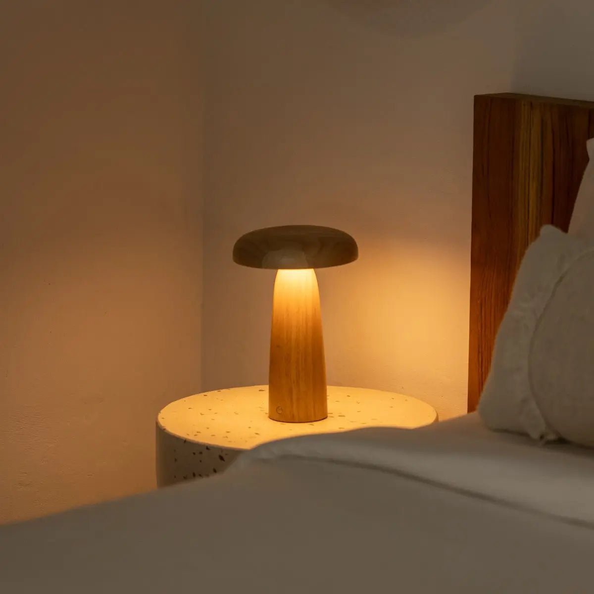 Lennart Lichtbruine Houten Tafellamp | Oplaadbaar, draadloos en dimbaar